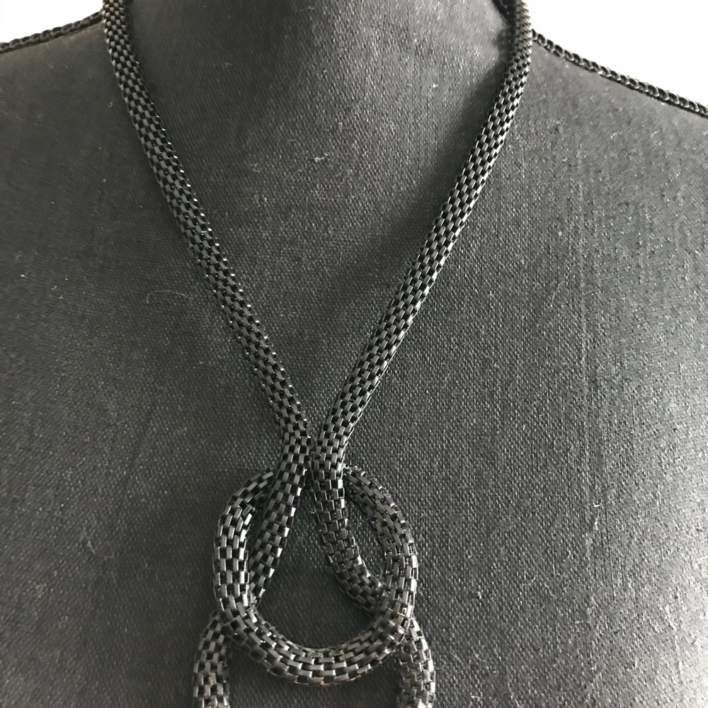 Snake inspired necklace